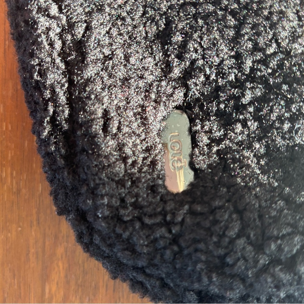 Lole Black Fuzzy Bag New 148 - Picture 2 of 6